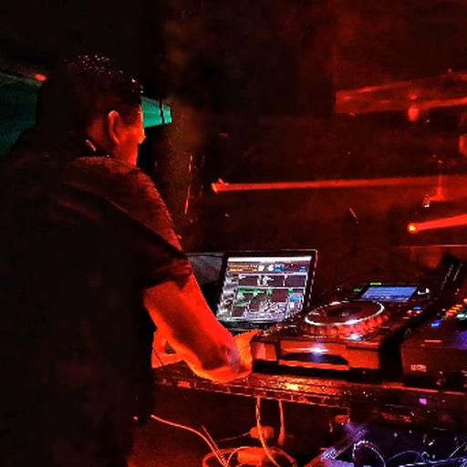 Dj Clear