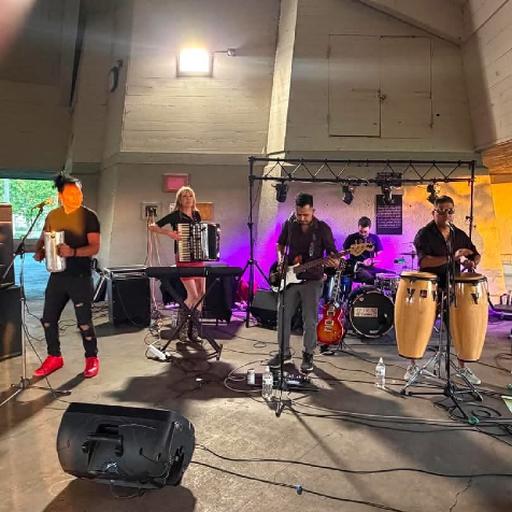 Los Cumbiamigos
