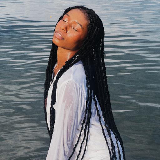 Kymora Simone